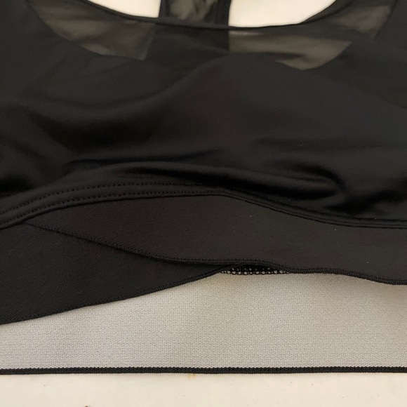 🟢2 FOR $15❣️VICTORIA’S SECRET SPORTS BRA *LARGE *BLACK & WHITE LOGO WITH MESH - Picture 10 of 11